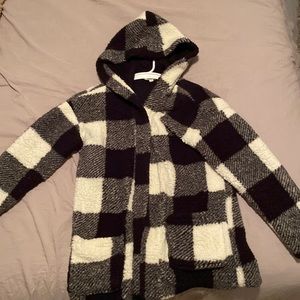 Super warm and soft black and white stripped cardigan sweater.